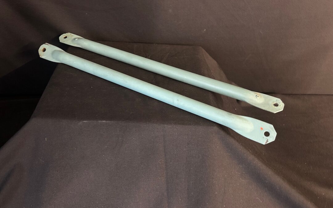 BRACE STRUT